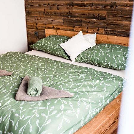 Apartmany Zeme Nove Mesto pod Smrkem Exterior photo